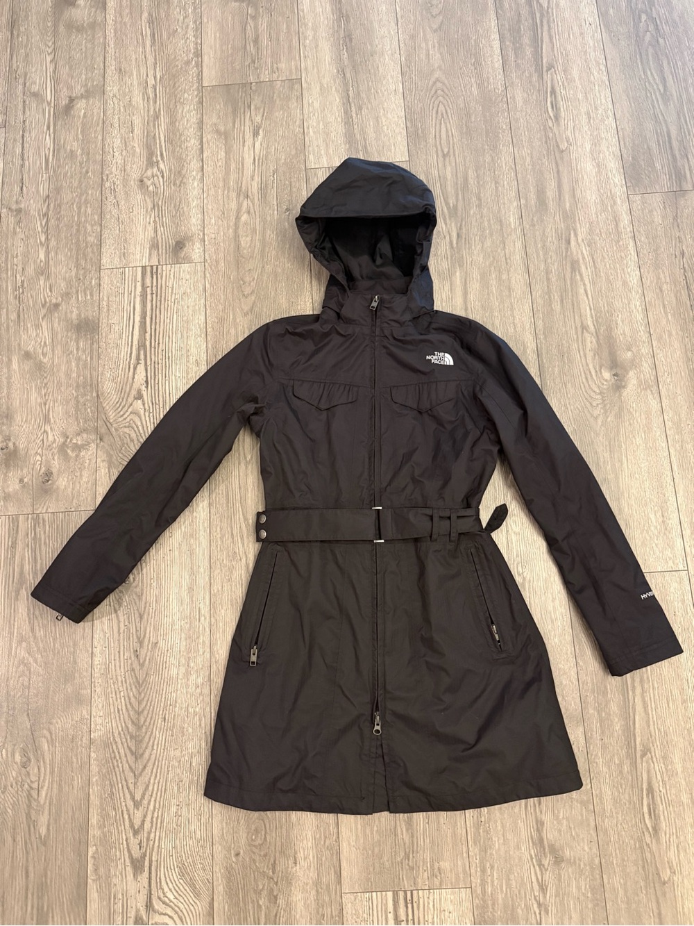 The North Face Black HyVent Belted Full Zip Hooded Women’s XS Rain Coat Jacket